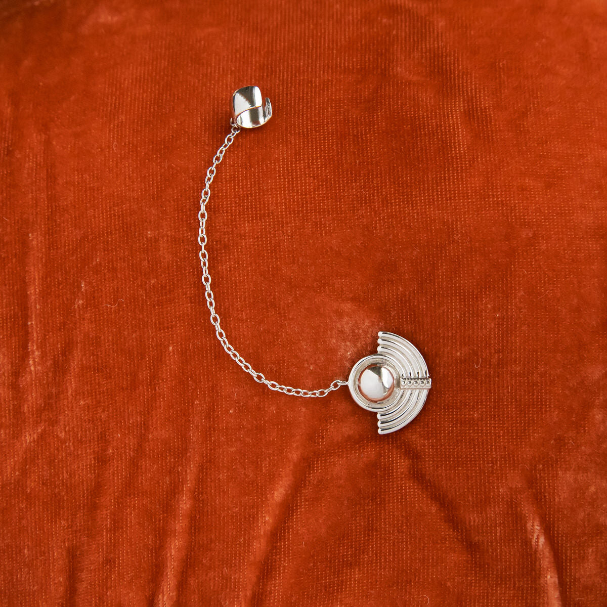 Star Trek X RockLove Kira Nerys Bajoran Cuff Earring