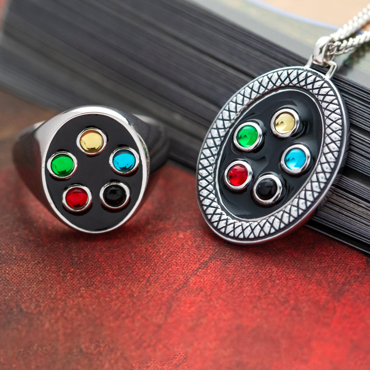 Magic: The Gathering X RockLove Pip Signet Ring