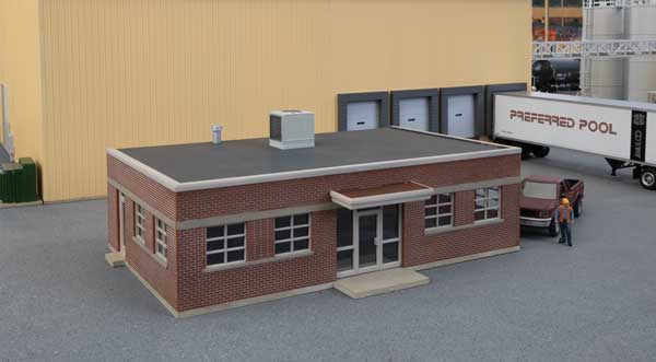 Walthers Cornerstone 933-4136 HO Scale Chemical Distributor -- Kit