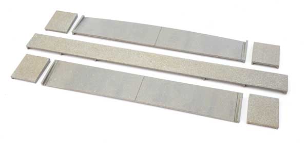 Walthers Mainline 948-83113 HO Scale Modern Wood Crossing w/Rerailer Ends - Kit