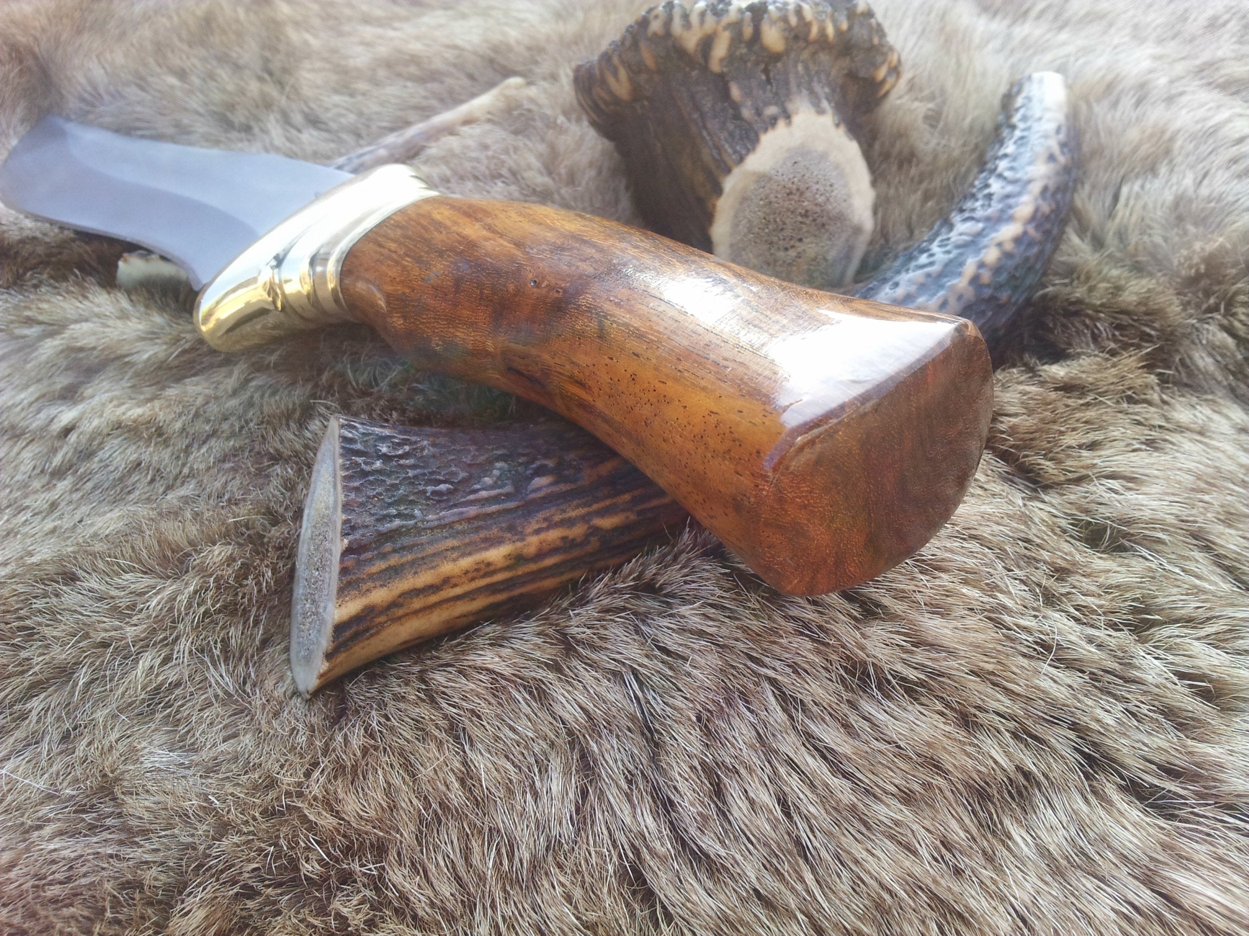 Custom Handmade Hunting Bowie Knife with D2 Steel Blade and Rosewood Handle - 12 Inches