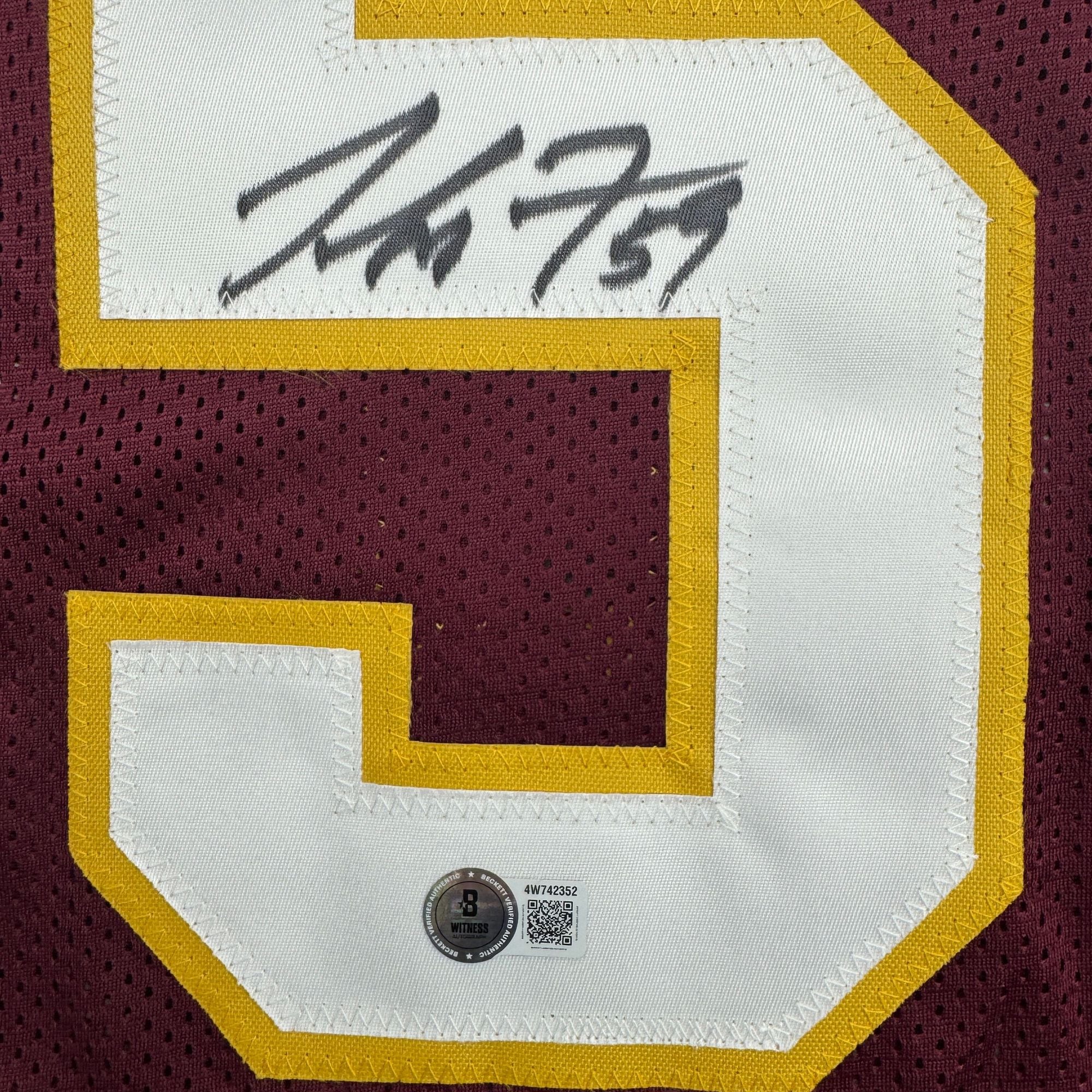 Autographed/Signed London Fletcher Washington Maroon Football Jersey Beckett BAS COA