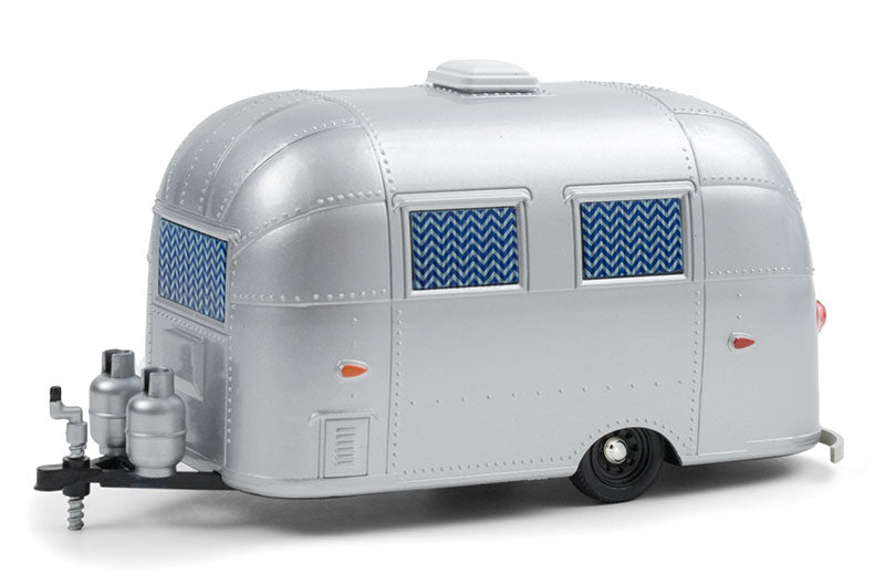 Greenlight 18460-A 1/24 Scale Airstream 16 Bambi Sport