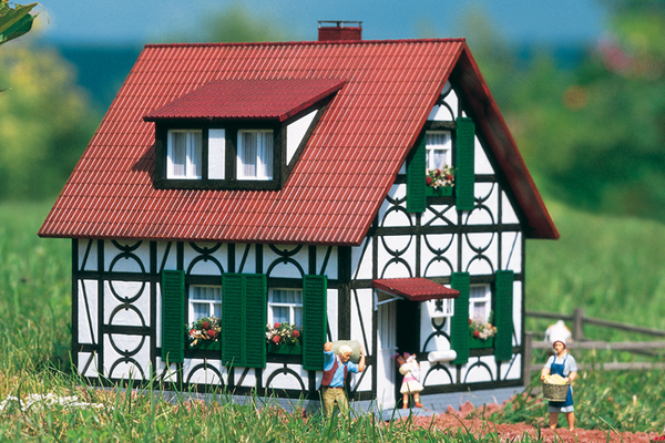 PIKO 62053 G Scale Franks Half Timbered House Kit