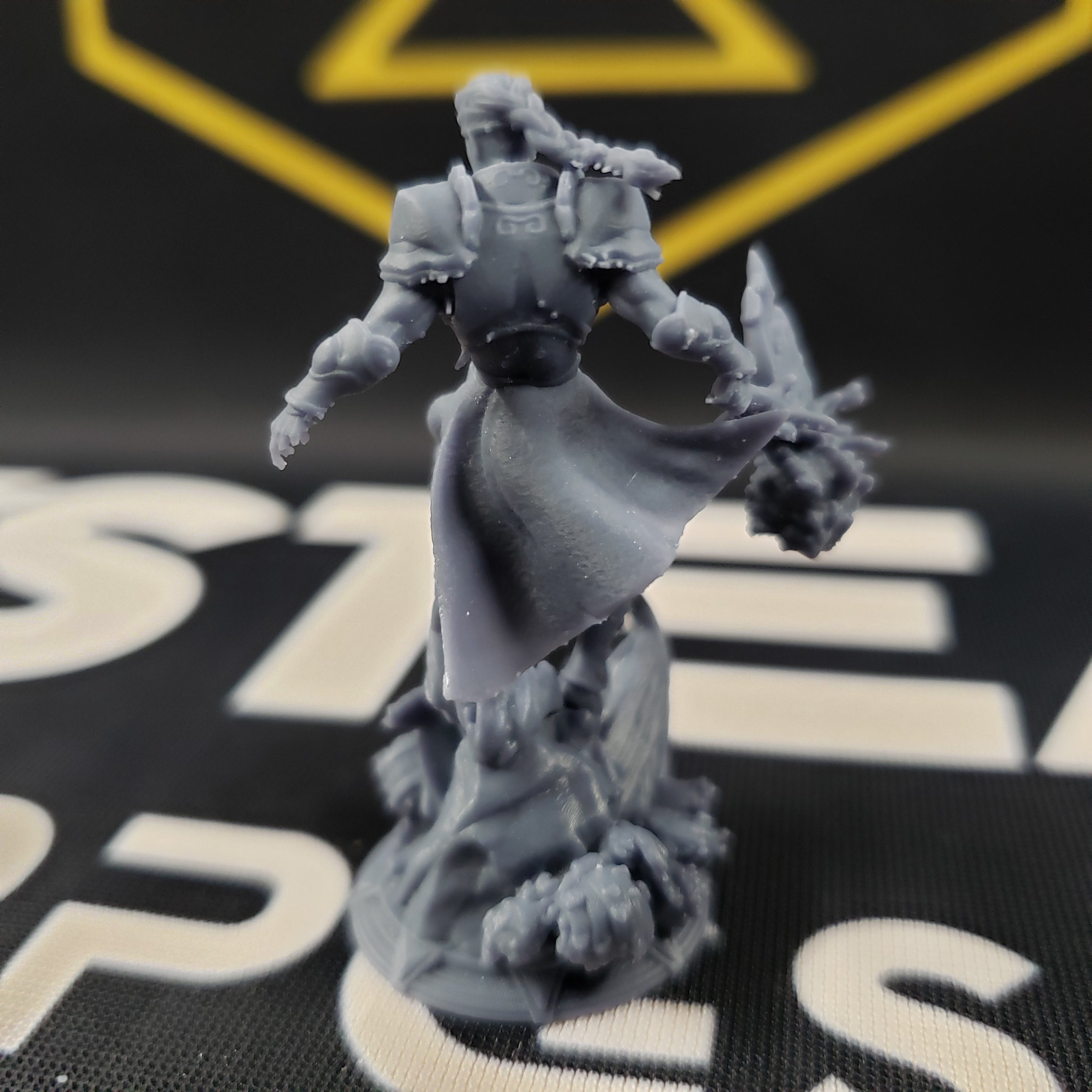 Aboro-Ko, Cleric of Tears (Male Human Pirate Cleric)