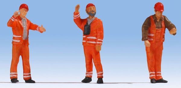 Noch 17820 O Scale German Railroad Switchmen -- Orange Uniforms pkg(3)