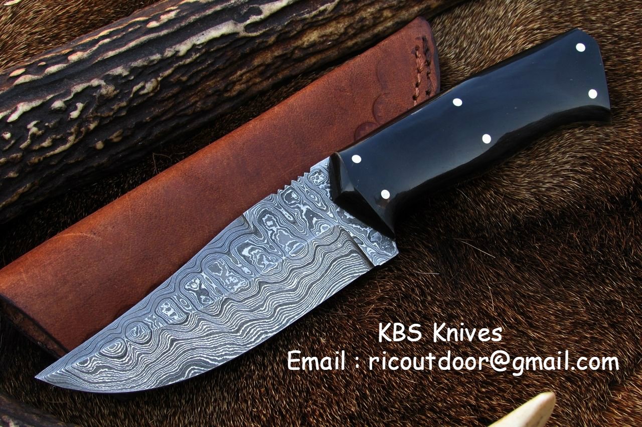 Custom Handmade 8-Inch Damascus Deer Hunting Knife with Buffalo Horn Handle | KBS Knives Store