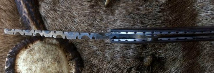 Luxury Antique Razor with Damascus Steel Blade and Exotic Pakka Wood, Brass Liner Handle - Includes Leather Case - Available Exclusively at KBS Knives Store