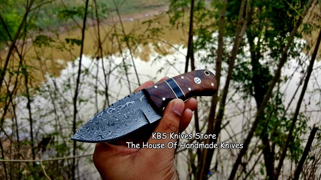 Custom Handmade Damascus Steel Blade EDC Skinner Knife