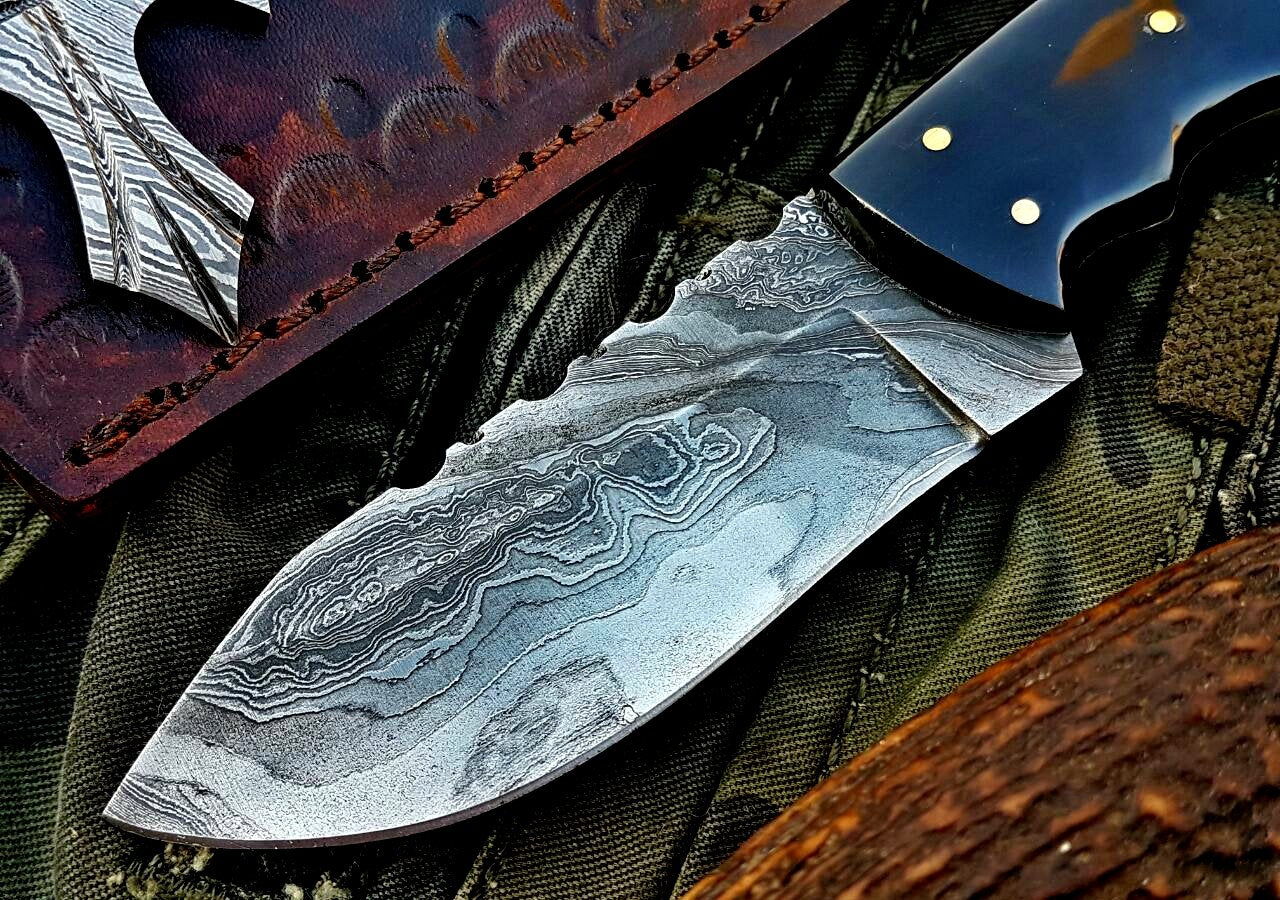 Custom Handmade Damascus Steel Skinner Knife