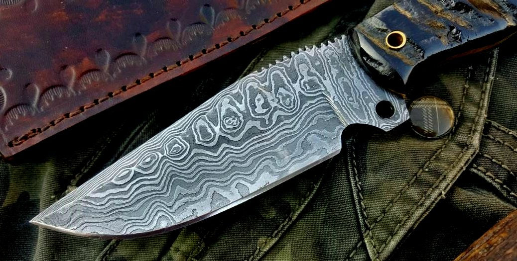 Custom Handmade Damascus Steel Hunting Skinning Camping Knife