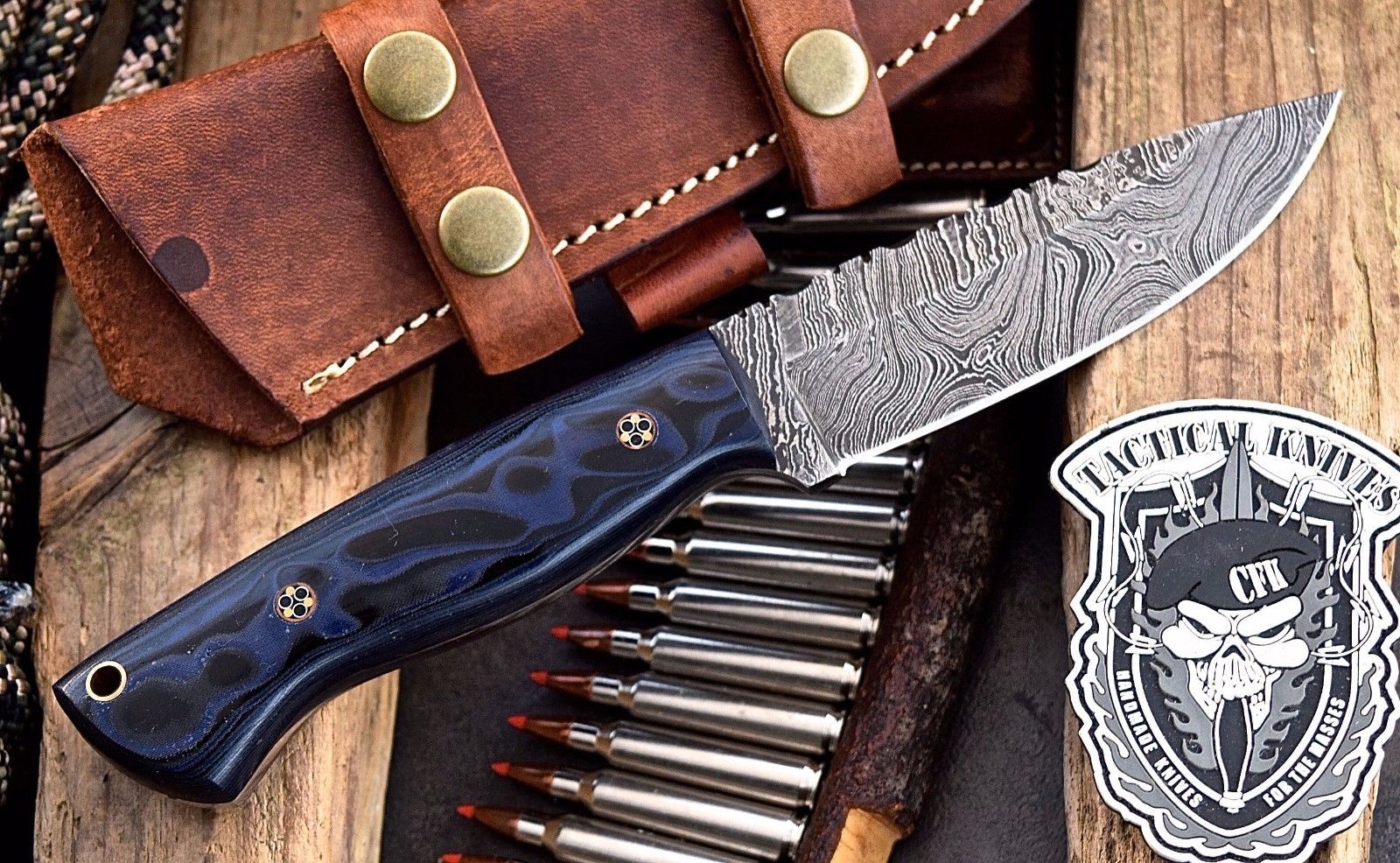 Damascus steel handmade skinning knife