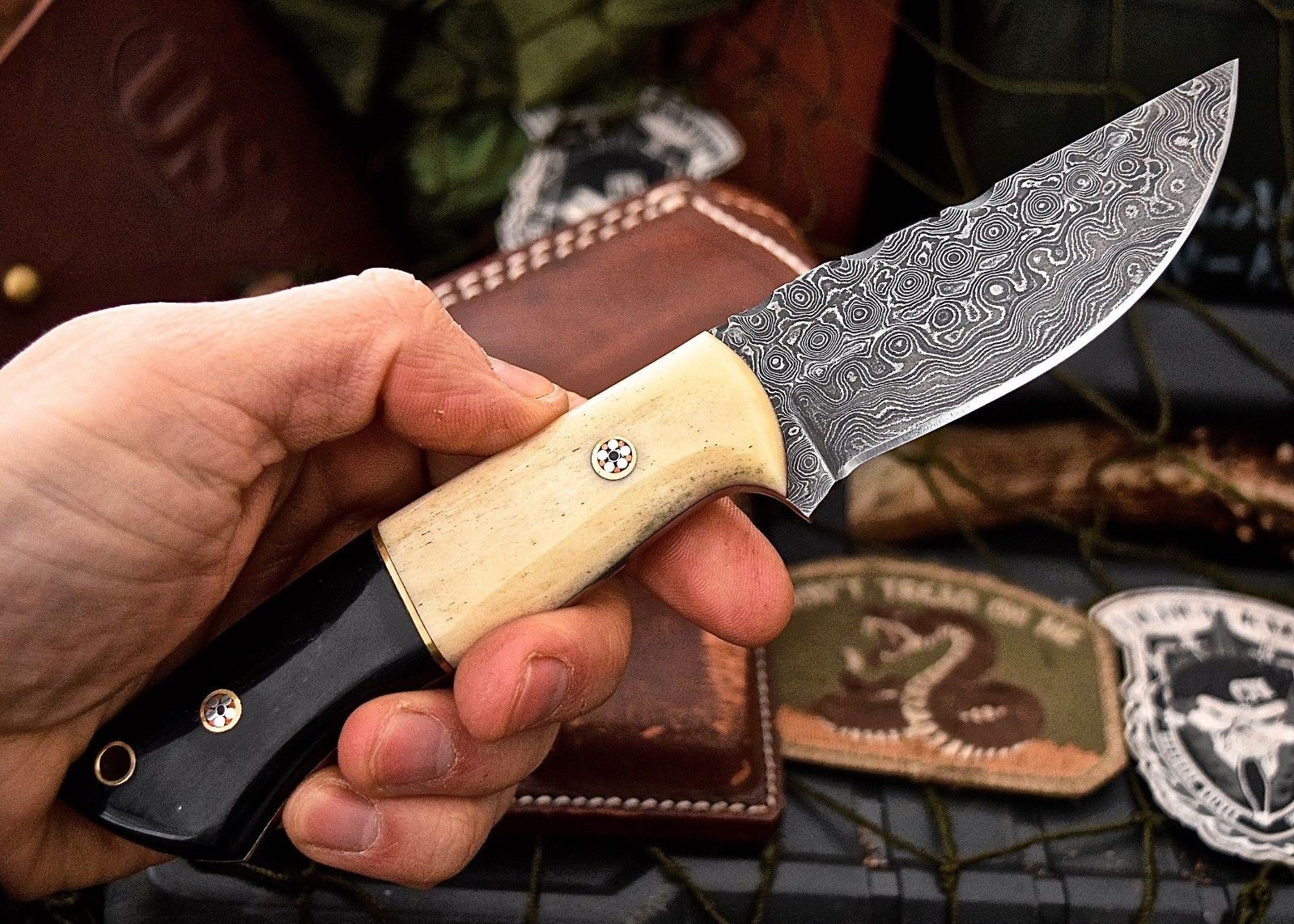 damascus steel handmade skinning knife