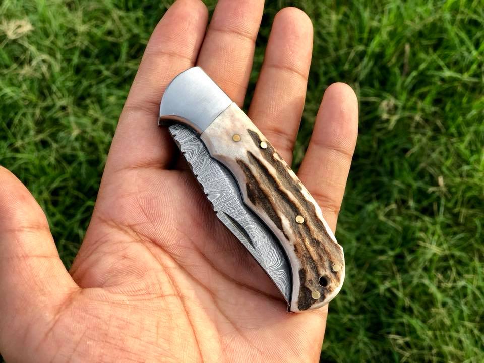 Beautiful Custom Handmade Damascus Steel EDC back Lock Pocket knife
