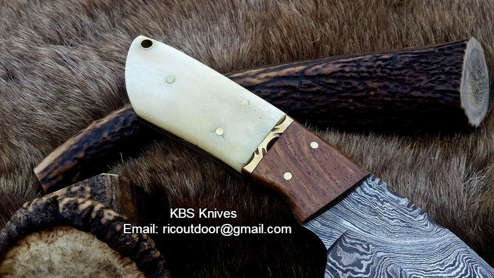 Custom Handmade Lamb Skinner Knife – Damascus Steel with Bone & Rosewood Handle