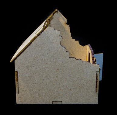 28mm Ruined Small Country Home - 28MMDF555