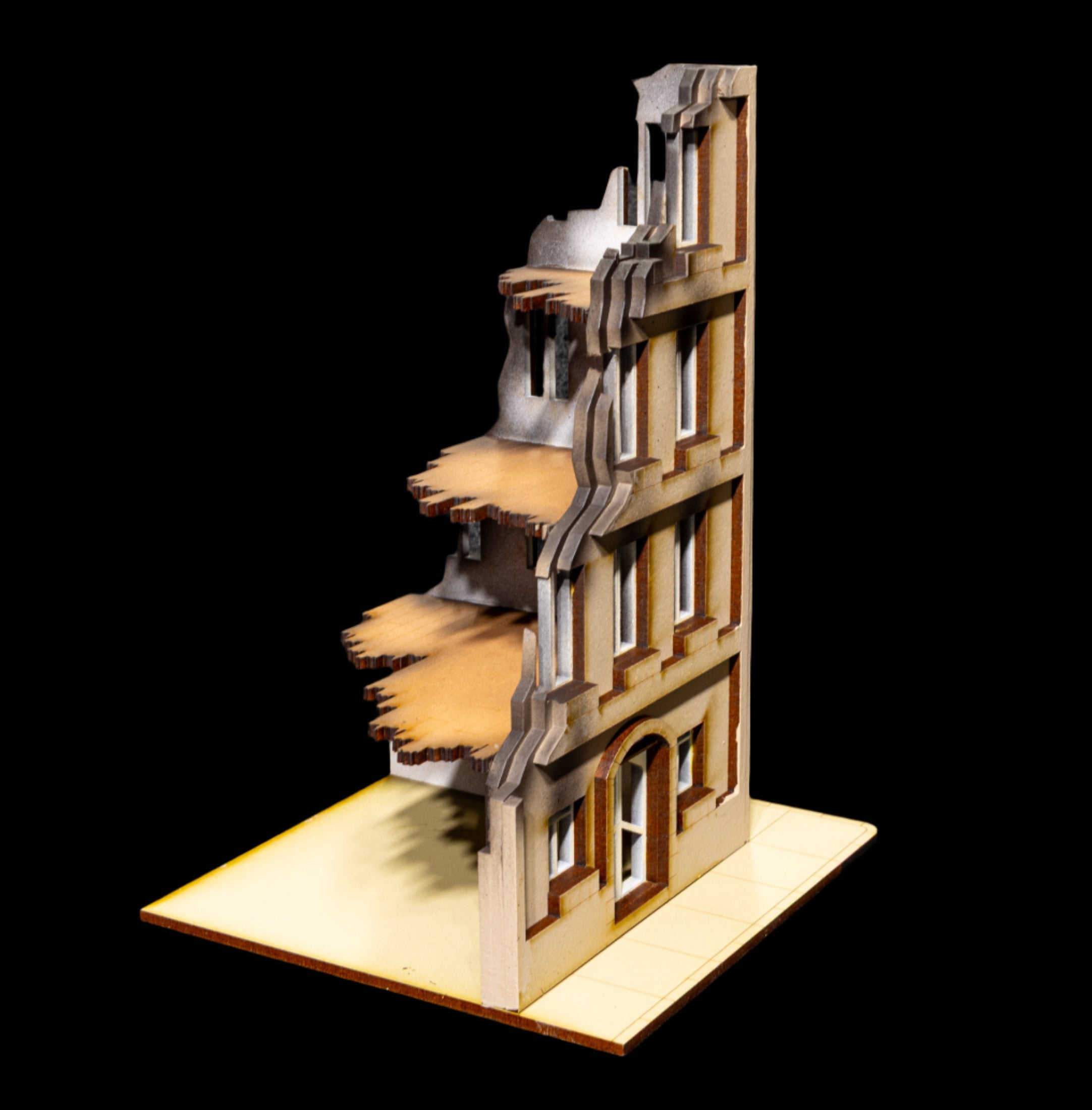 28mm European Corner Building - 28MMDF524-2 (Painted and Assembled)