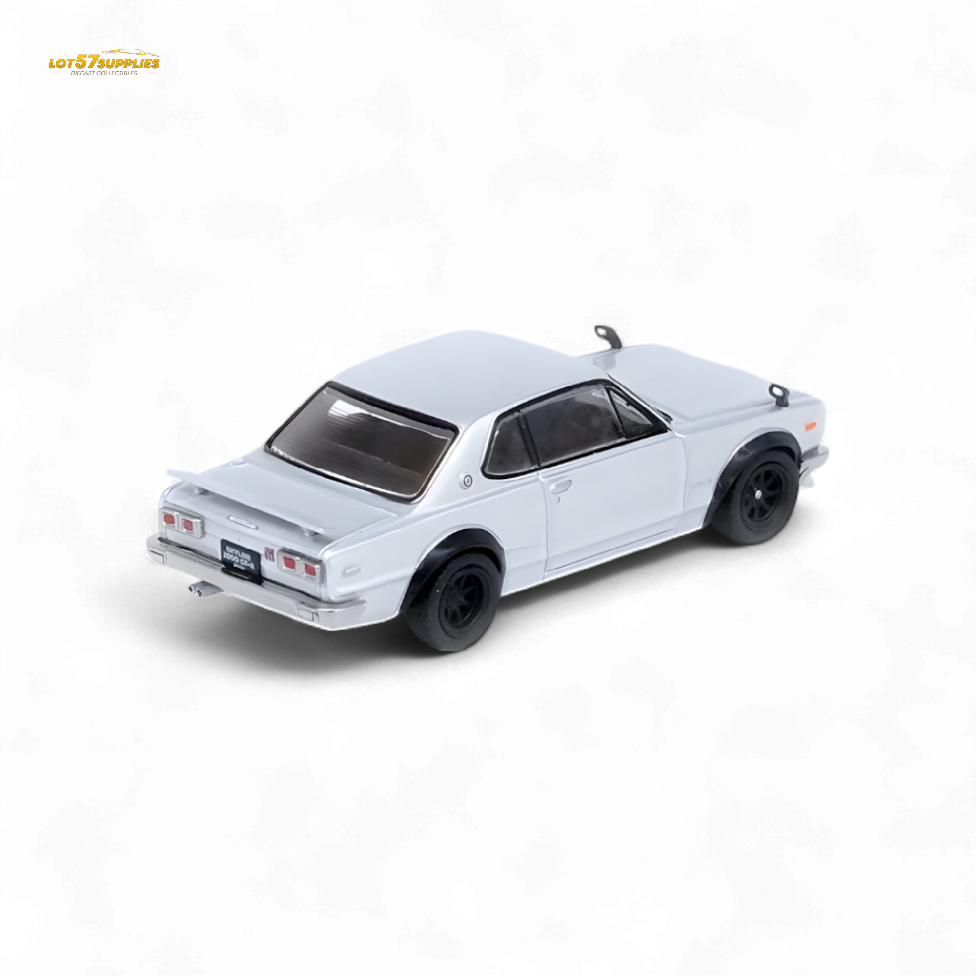 Inno64 Nissan Skyline 2000GT-R (KPGC10) in Silver 1:64
