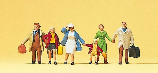 Preiser 10281 HO Scale Passengers -- Travelers w/Luggage