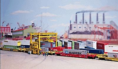 Walthers Cornerstone 933-3222 N Scale MI-JACK Translift(R) Intermodal Crane Kit