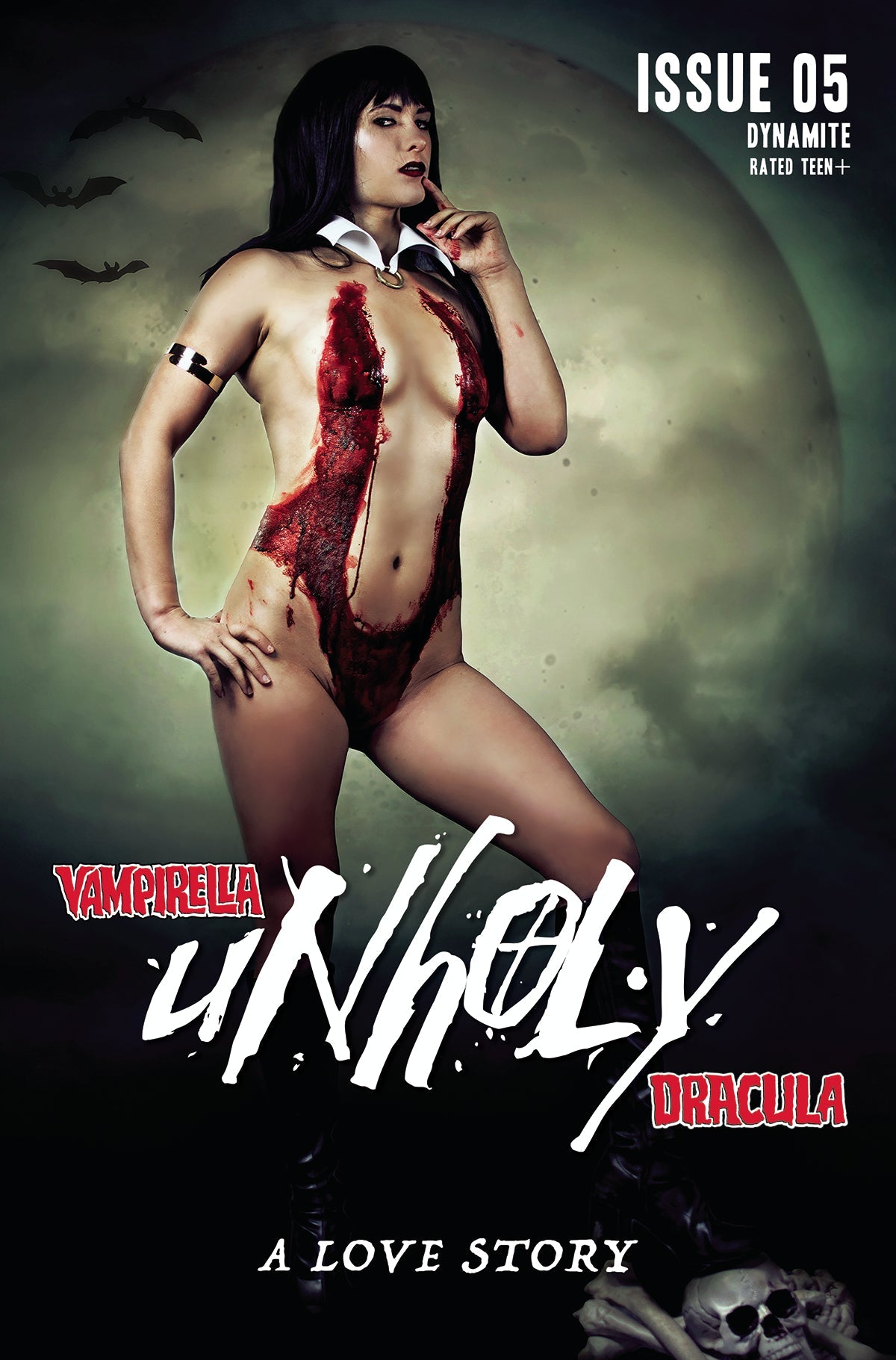 Vampirella Dracula Unholy #5 E Nereid Cosplay Variant (04/27/2022) Dynamite