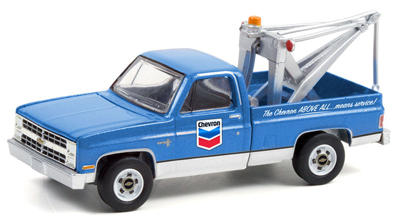Greenlight 35200-D 1/64 Scale Chevron - 1983 Chevrolet C20 Scottsdale