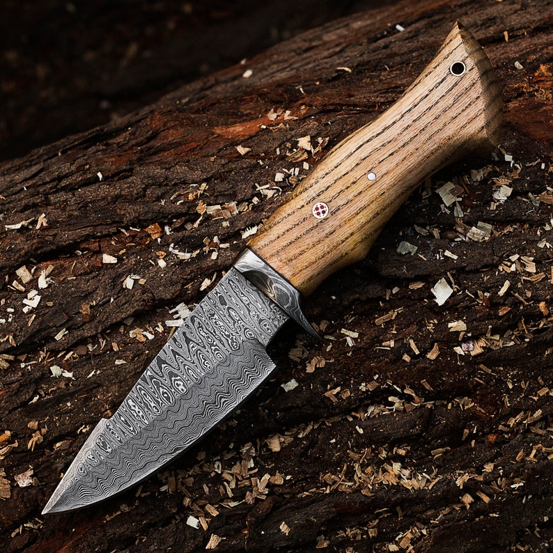 The Wilderness Elegance: 10-Inch Hunting Knife with Damascus Steel Blades, Walnut Wood Handle, and Damascus Guard