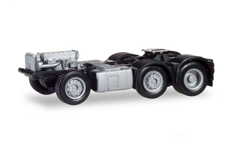 Herpa 084918 1/87 Scale Mercedes Actros 6X2 Big Giga Stream Chassis
