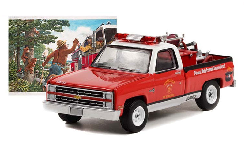 Greenlight 38020-E 1/64 Scale 1984 Chevrolet C20 Custom Deluxe Pickup