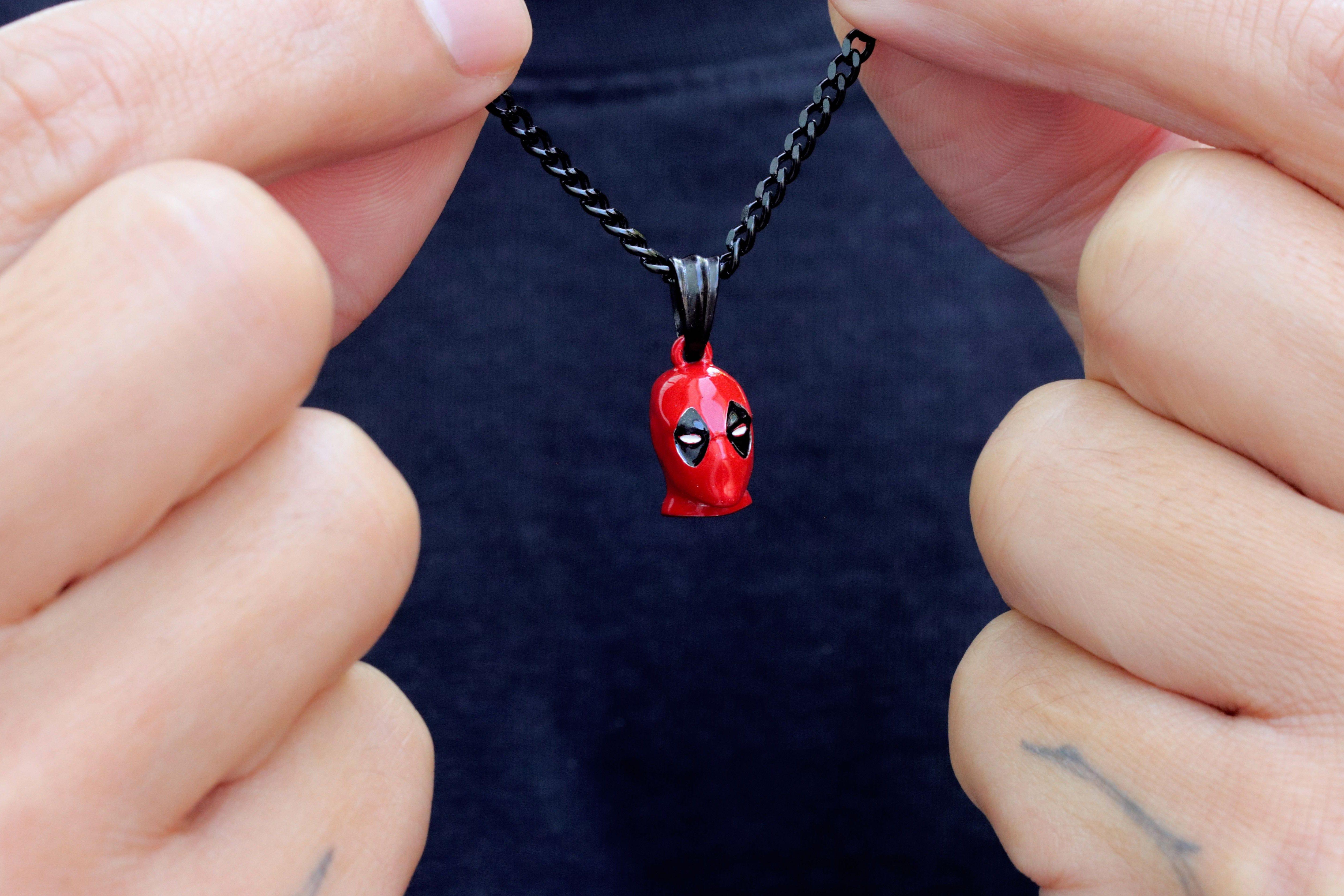 Marvel™ Deadpool Pendant