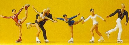 Preiser 10314 HO Scale Recreation & Sports -- Figure Skaters