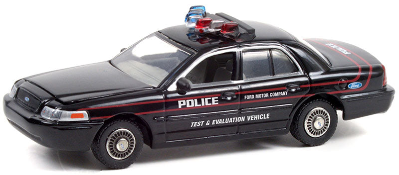 Greenlight 42970-D 1/64 Scale 2001 Ford Crown Victoria Police Interceptor Police Prep