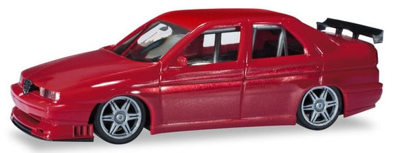 Herpa 430661 HO Scale Alfa Romeo 155 - Assembled -- Red