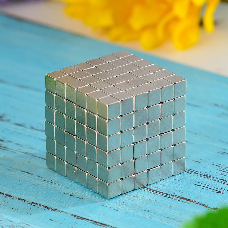Magnetic Building Blocks – 3D Puzzle Cube Set for Creativity and Stress Relief