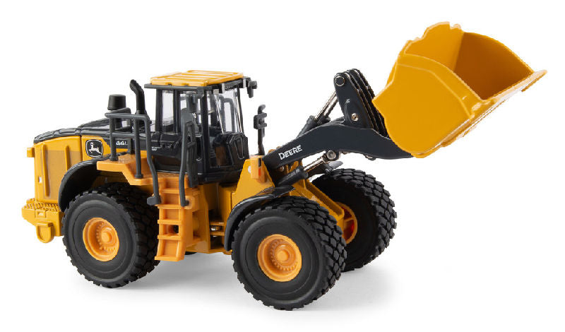 Ertl 45717 1/50 Scale John Deere 844L Aggregate Handler Loader