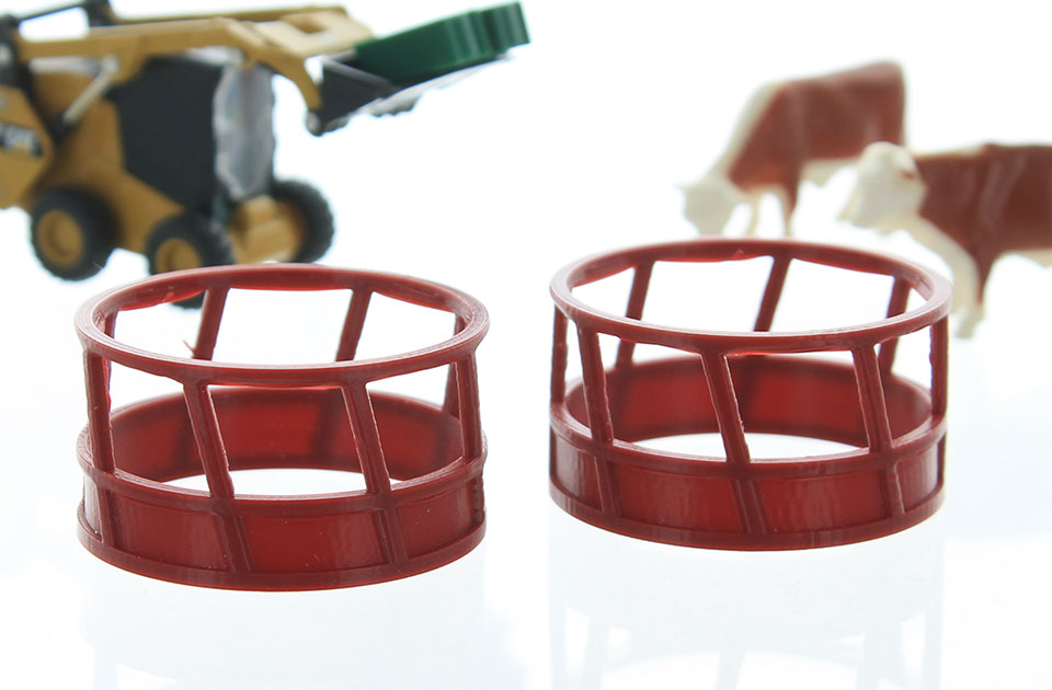 3D To Scale 64-300-R 1/64 Scale Hay Feeder - 2 Pack Red
