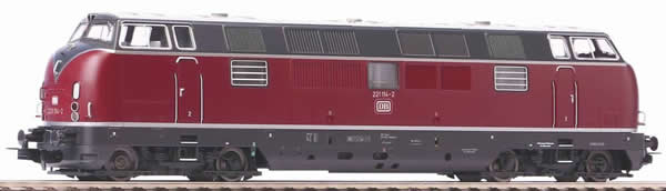 Piko 52611 HO Scale 1/87 ~BR 221 Diesel DB IV w/o Stripe