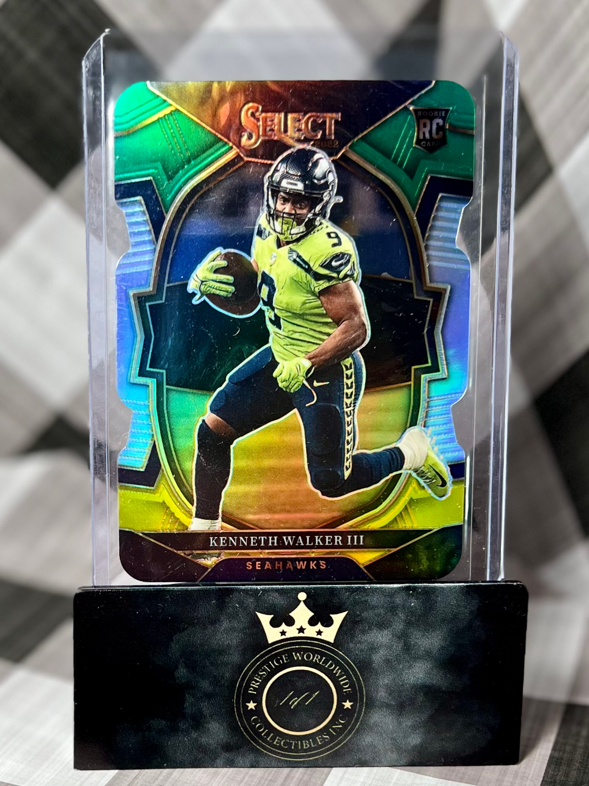 Kenneth Walker III 2022 Select Concourse Green & Yellow Die Cut Rookie #2