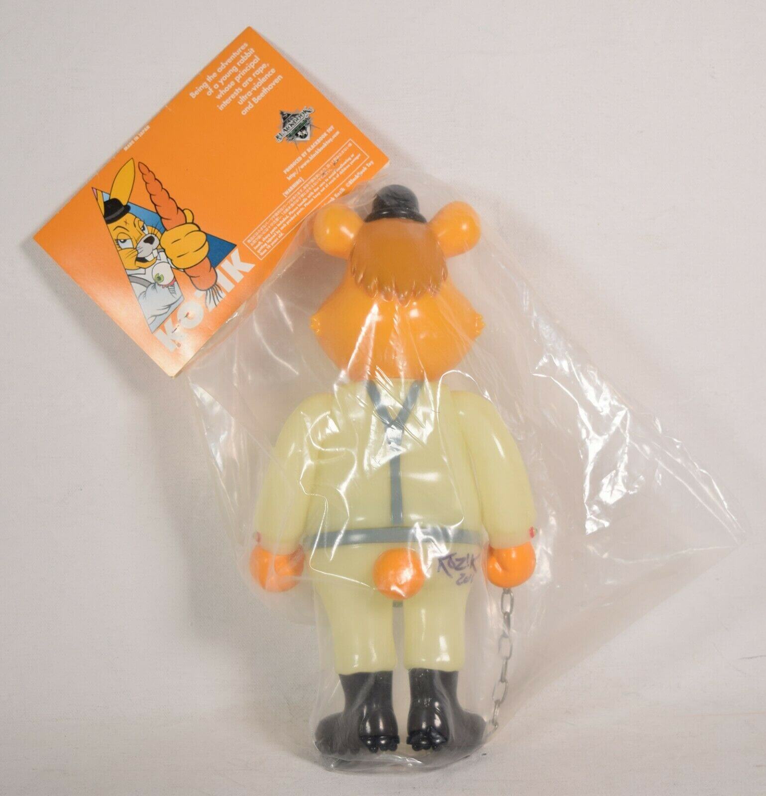 A Clockwork Carrot Dim Glow In Dark Vinyl Toy Blackbook Signed Frank Kozik