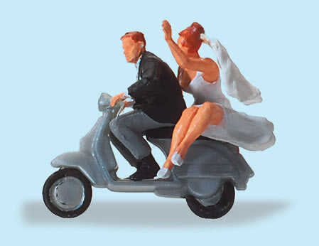 Preiser 28150 HO Scale Vespa Scooter -- Wedding Couple on Vespa