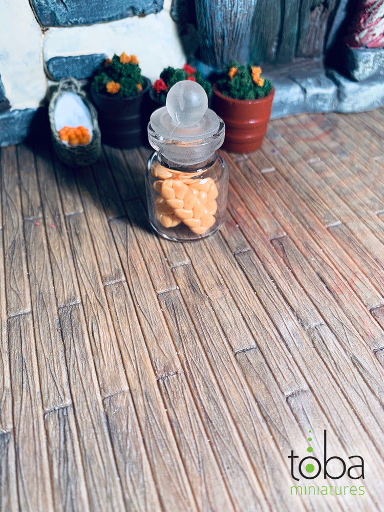 Toba Miniatures 1071 1/12 Scale Bread Jar with Braided Loaves (1)