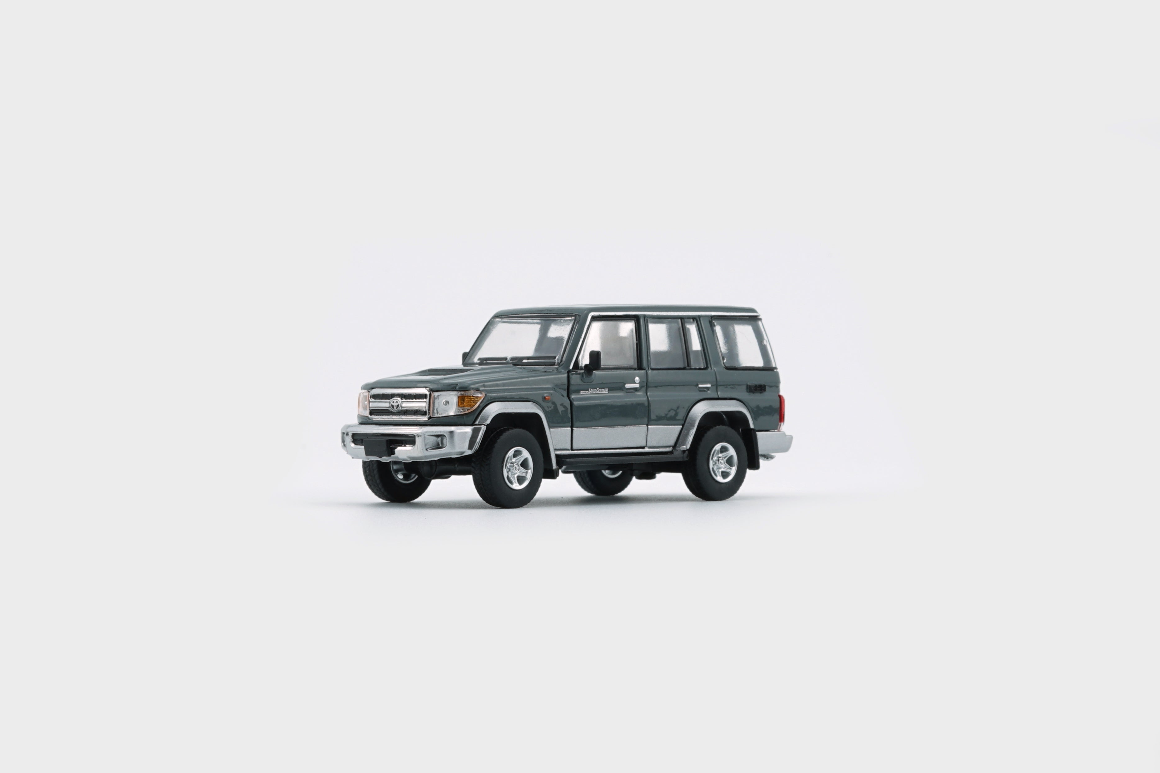 BM Creations Toyota Land Cruiser LC76 Dark Red / Dark Grey - RHD 1:64