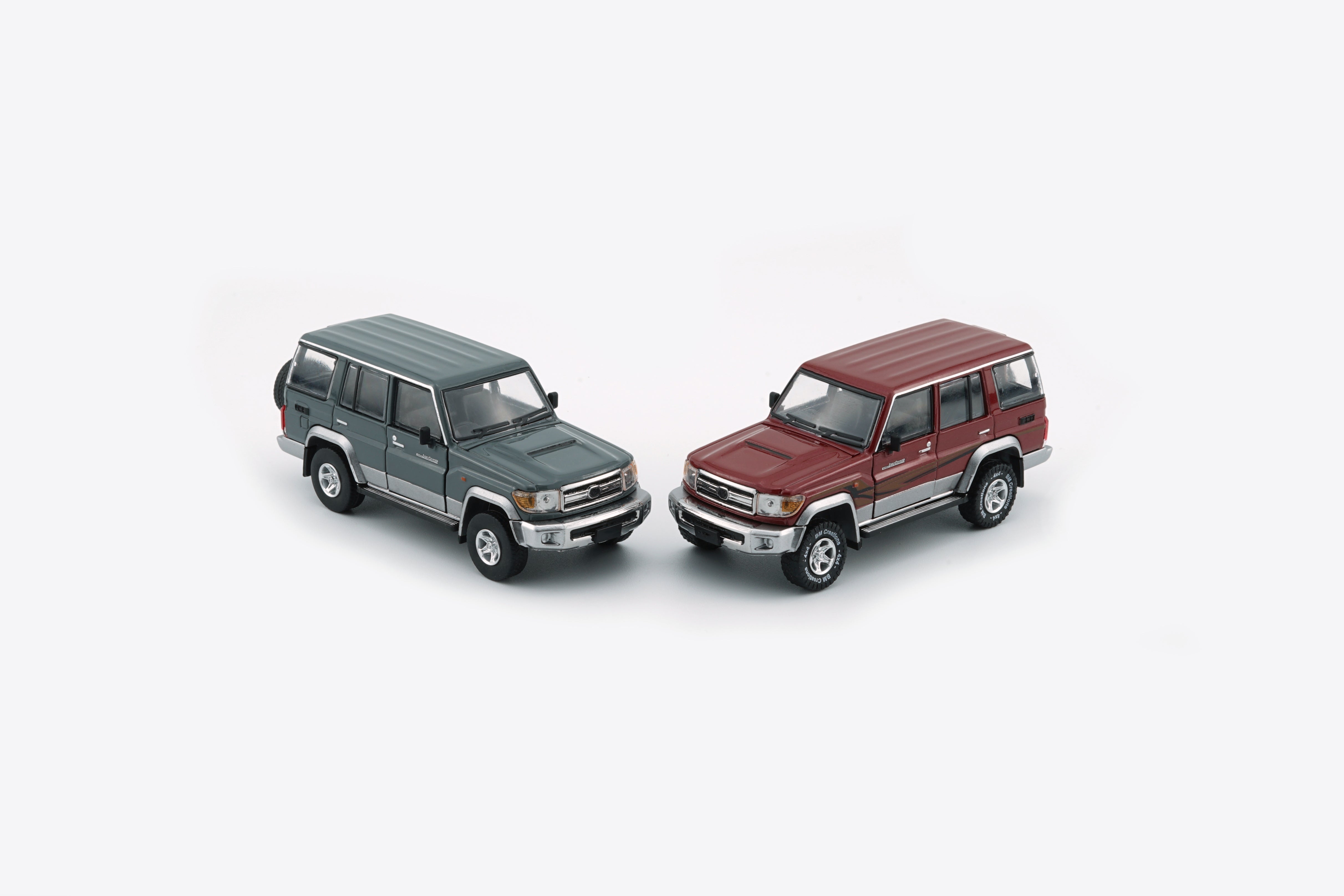 BM Creations Toyota Land Cruiser LC76 Dark Red / Dark Grey - RHD 1:64
