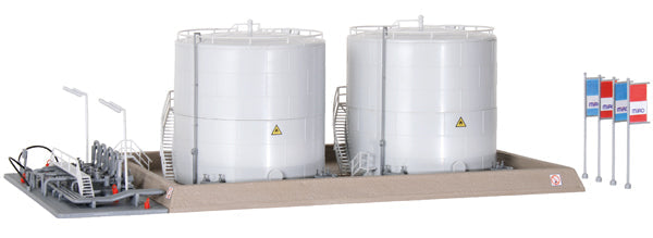 Kibri 39832 1/87 Scale Miro Fuel Refinery Storage Tanks