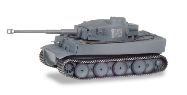 Herpa 745970 1/87 Scale Heavy Tiger Tank Vers. H1