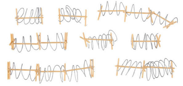 Herpa 746014 HO Scale Barbed Wire Fencing -- Kit