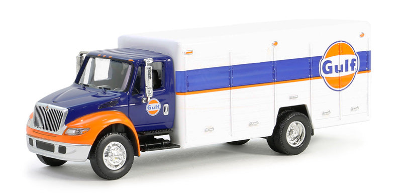 Greenlight 33250-C 1/64 Scale Gulf Oil - International Durastar 4400 Delivery Truck