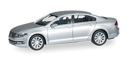 Herpa 38416 HO Scale Volkswagen Passat Sedan - Assembled -- Various Metallic Colors