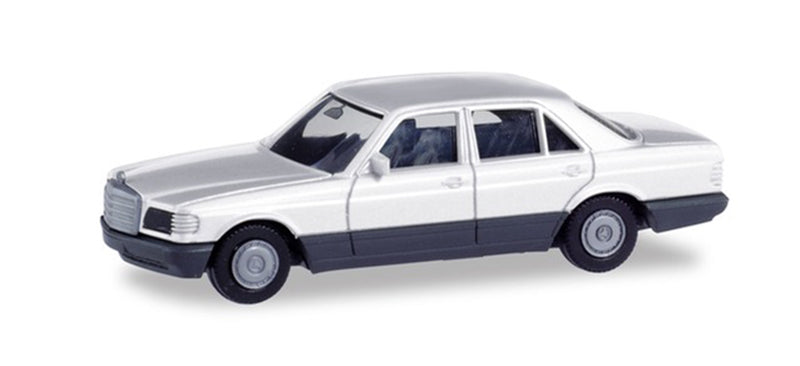 Herpa 13727 1/87 Scale Mercedes-Banz S-Class Sedan