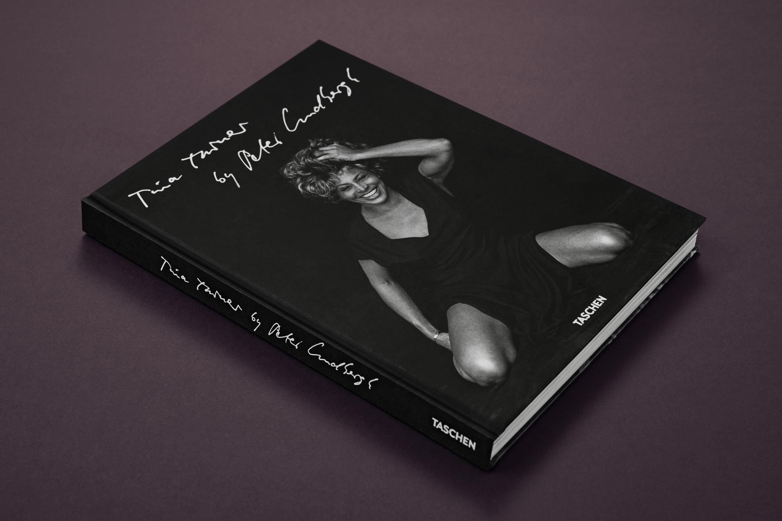 Tina Turner by Peter Lindbergh (German, French, English)